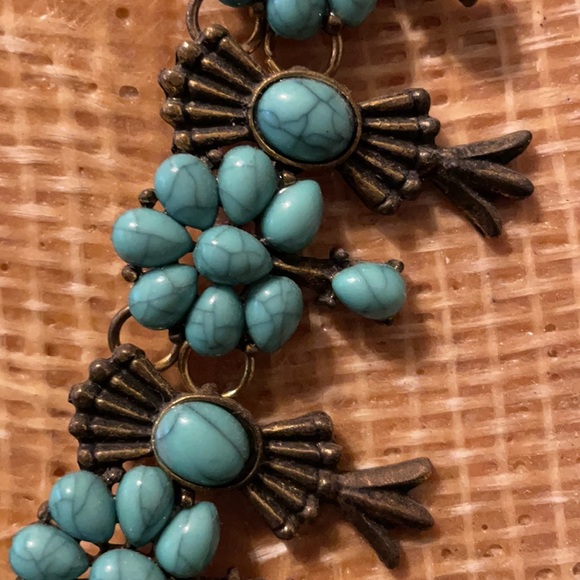 Faux Squash Blossom Necklace - Picture 4 of 5